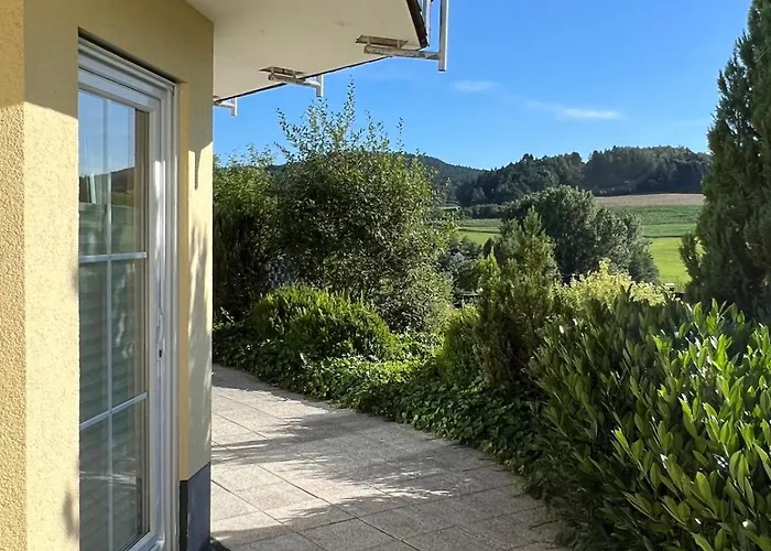 Wunderschoene Eifel-ferienwohnung Apartamento *